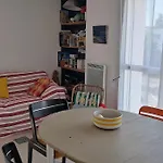 2 Pieces Vue Apartment *